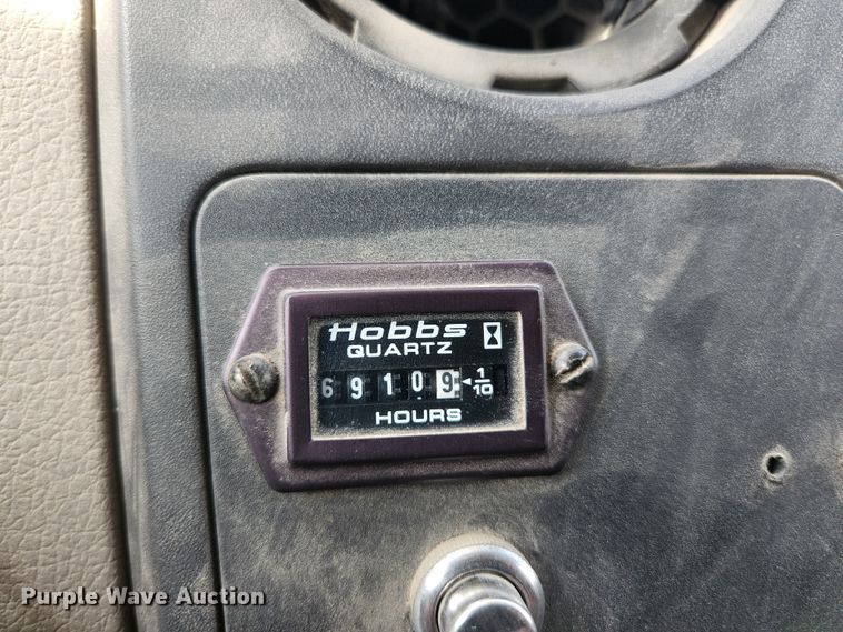 image for item JG9197 2008 Ford F550 Super Duty XL  bucket truck