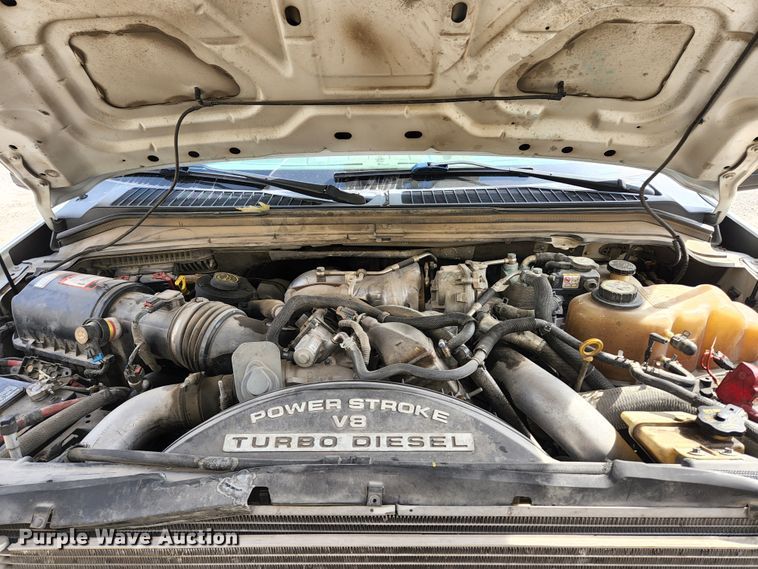 image for item JG9197 2008 Ford F550 Super Duty XL  bucket truck