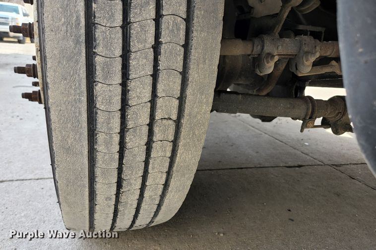 image for item JG9197 2008 Ford F550 Super Duty XL  bucket truck