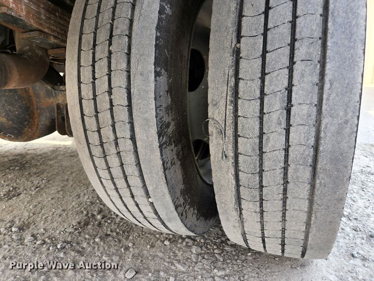 image for item JG9197 2008 Ford F550 Super Duty XL  bucket truck