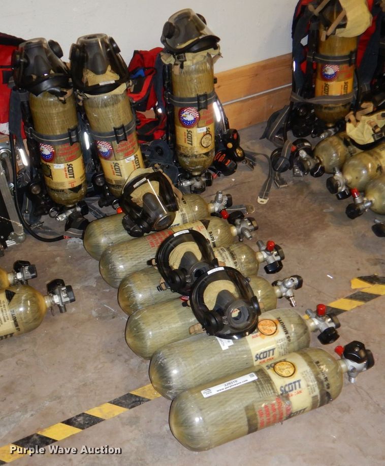 image for item JJ9310 (3) SCBA units
