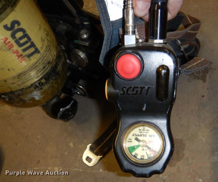 image for item JJ9310 (3) SCBA units