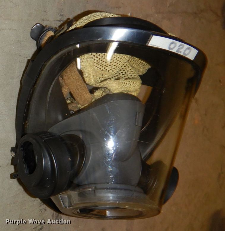 image for item JJ9310 (3) SCBA units