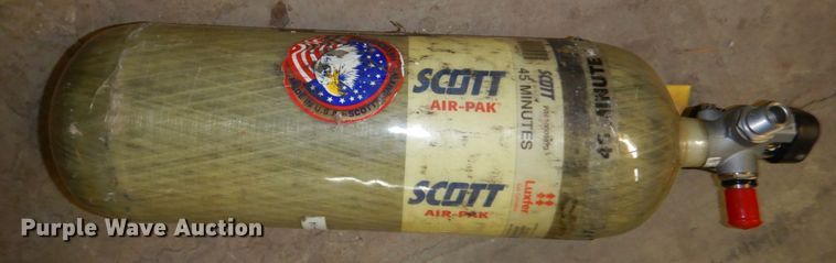 image for item JJ9310 (3) SCBA units