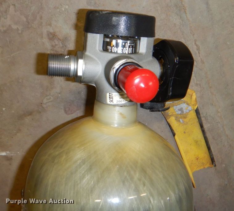 image for item JJ9310 (3) SCBA units