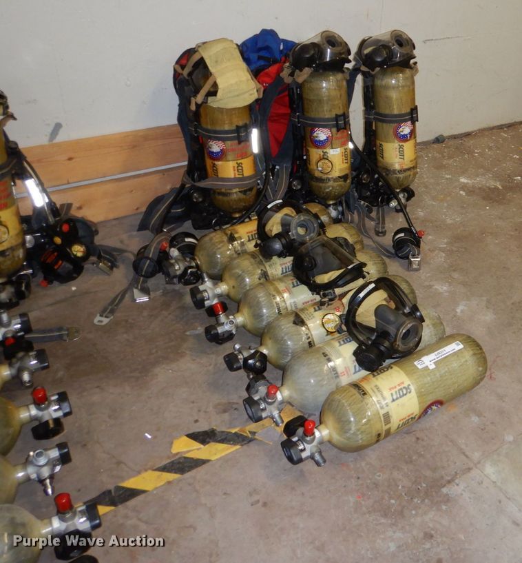 image for item JJ9311 (3) SCBA units