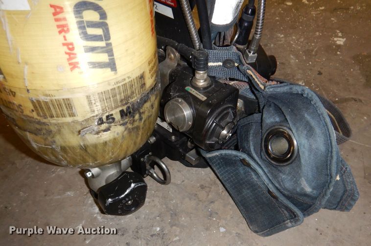 image for item JJ9311 (3) SCBA units