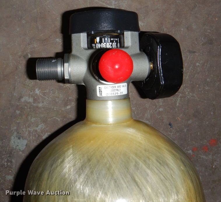 image for item JJ9311 (3) SCBA units
