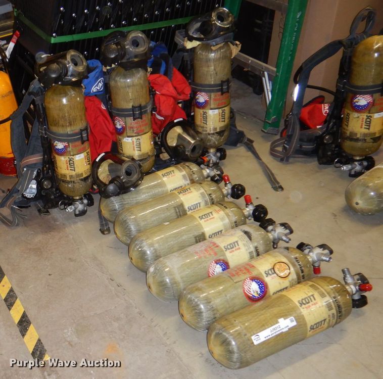 image for item JJ9312 (3) SCBA units