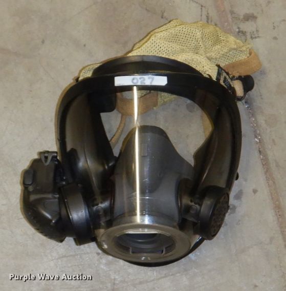 image for item JJ9312 (3) SCBA units