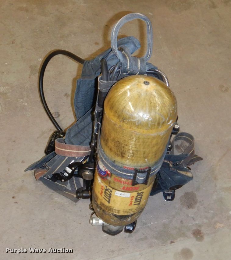 image for item JJ9312 (3) SCBA units