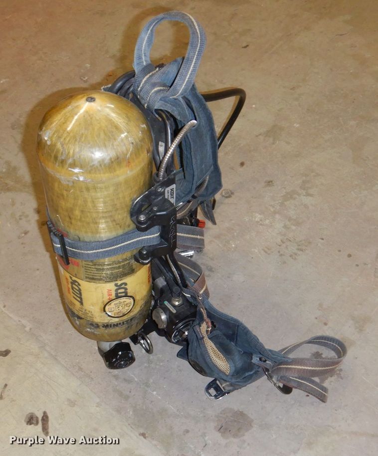 image for item JJ9312 (3) SCBA units