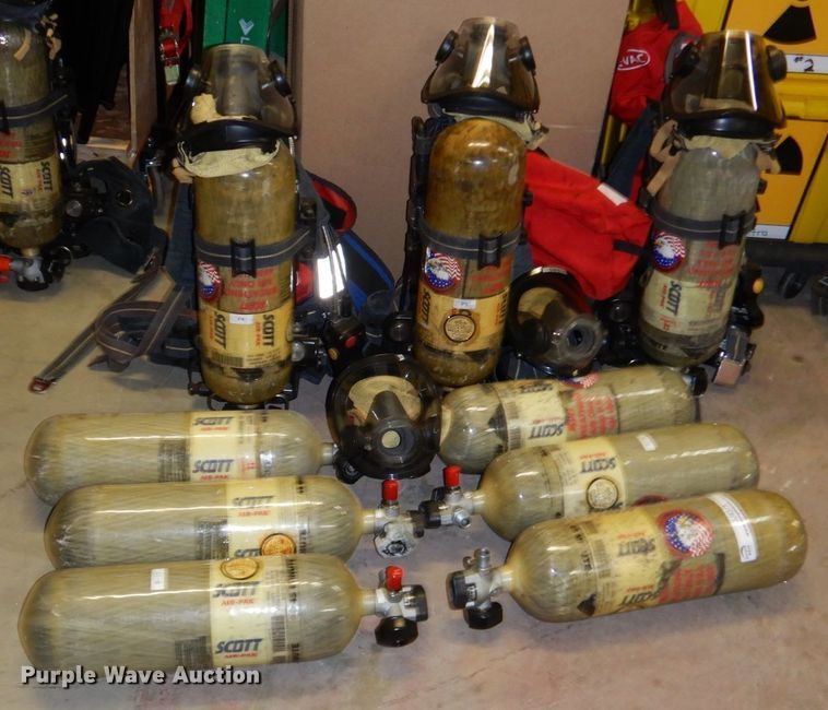 image for item JJ9313 (3) SCBA units
