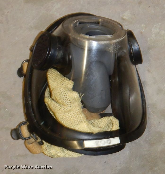 image for item JJ9313 (3) SCBA units