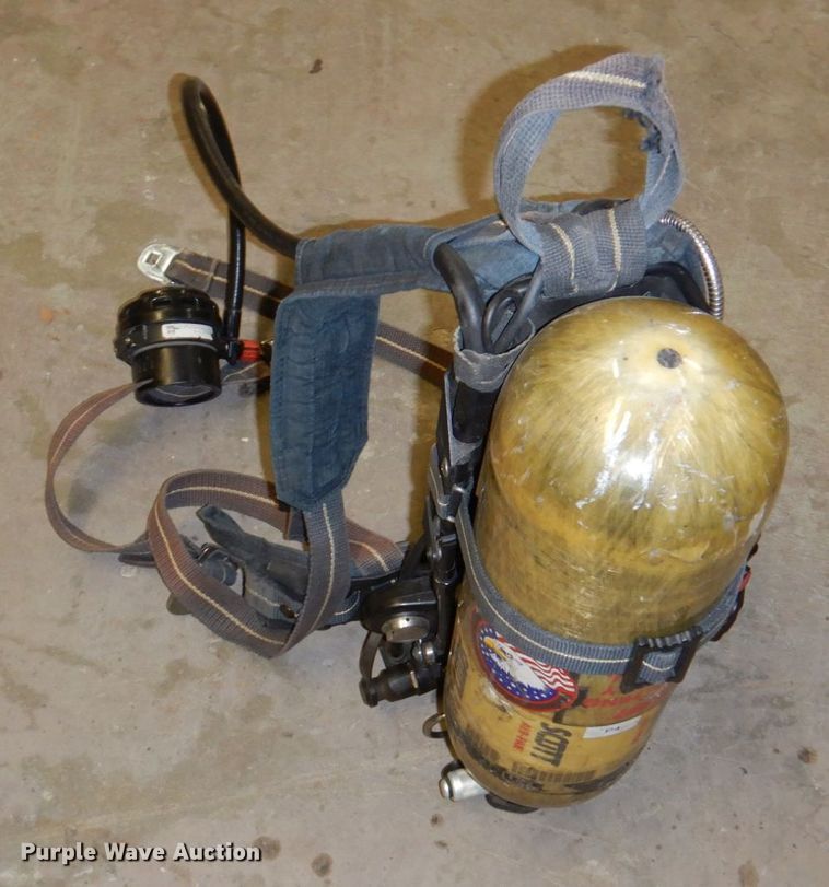 image for item JJ9313 (3) SCBA units