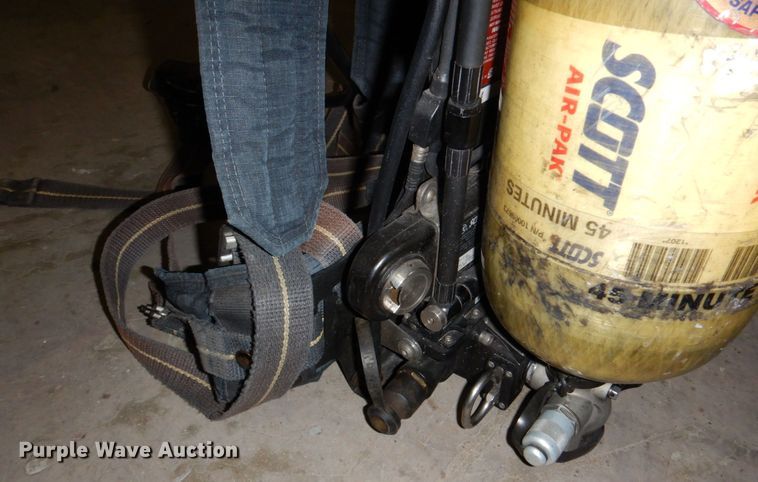 image for item JJ9313 (3) SCBA units