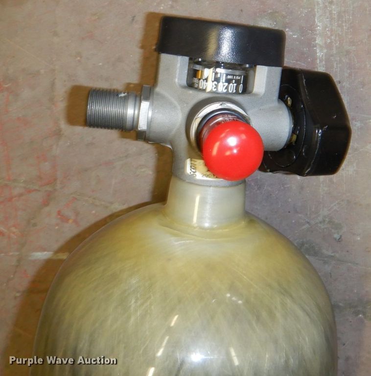 image for item JJ9313 (3) SCBA units