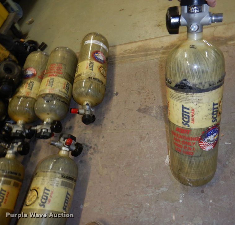 image for item JJ9314 (3) SCBA units