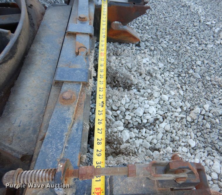 image for item JJ9338 Viking snow plow