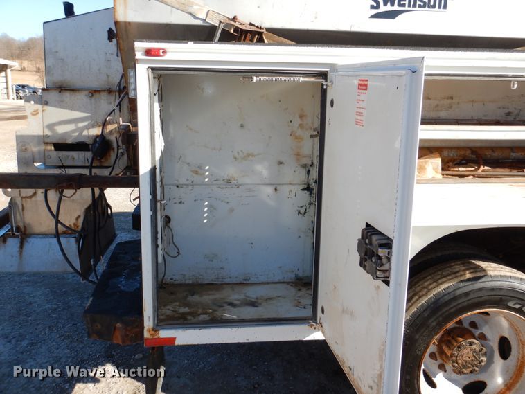 image for item JJ9341 2015 Ford F550 Super Duty  utility / service truck