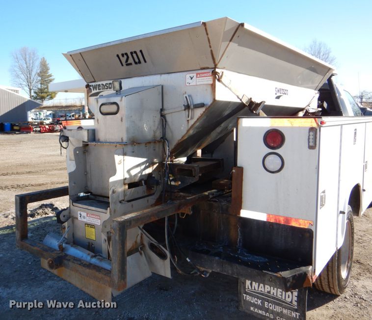 image for item JJ9341 2015 Ford F550 Super Duty  utility / service truck