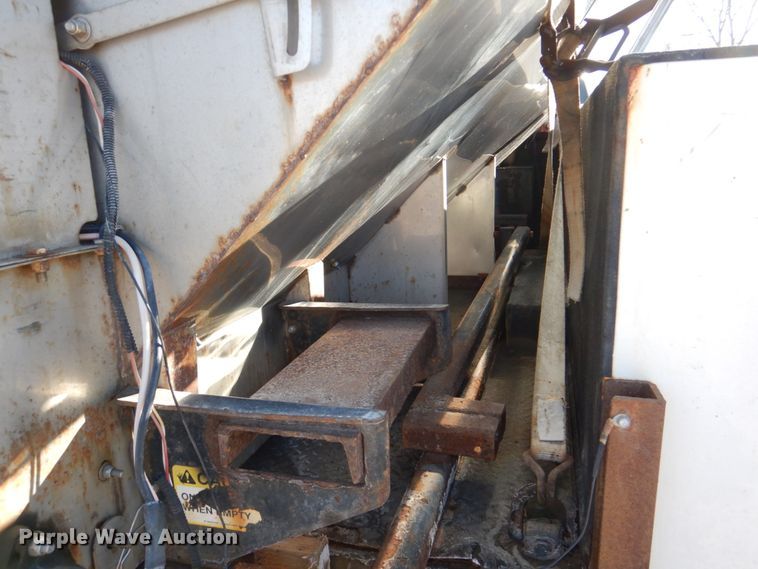 image for item JJ9341 2015 Ford F550 Super Duty  utility / service truck