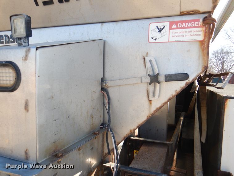 image for item JJ9341 2015 Ford F550 Super Duty  utility / service truck