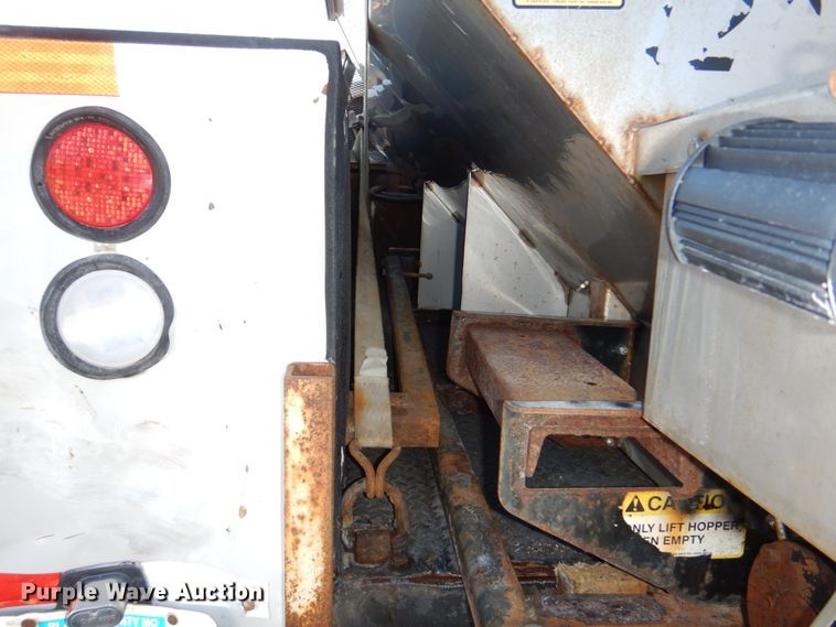 image for item JJ9341 2015 Ford F550 Super Duty  utility / service truck