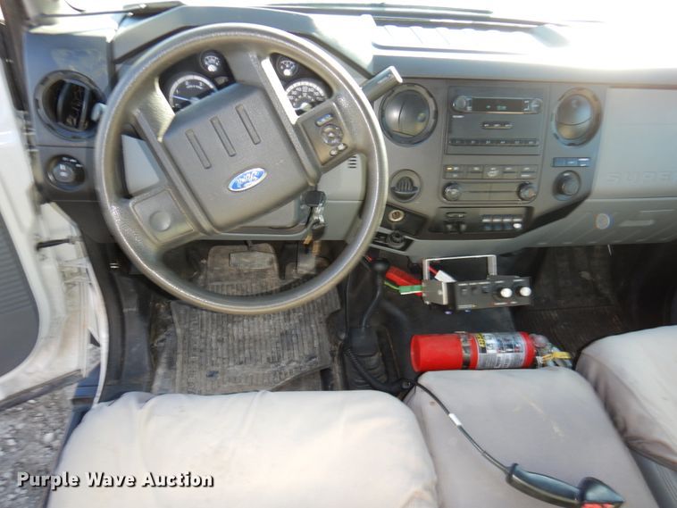 image for item JJ9341 2015 Ford F550 Super Duty  utility / service truck