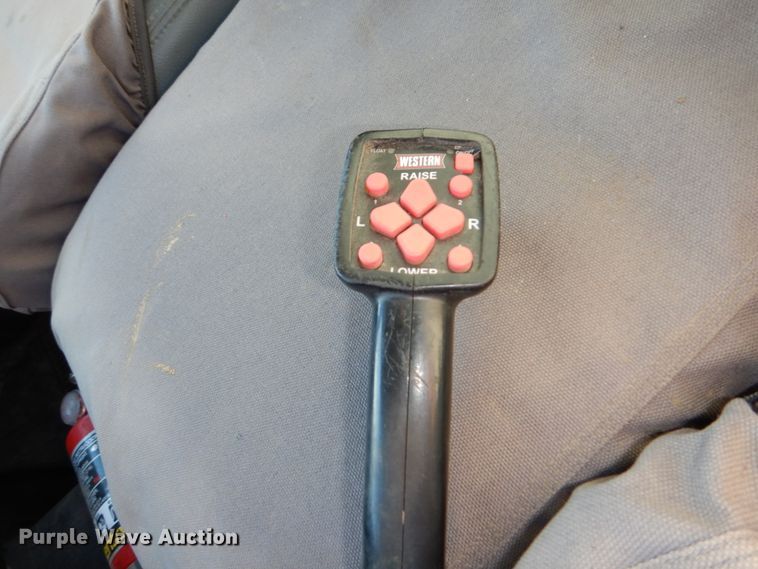 image for item JJ9341 2015 Ford F550 Super Duty  utility / service truck