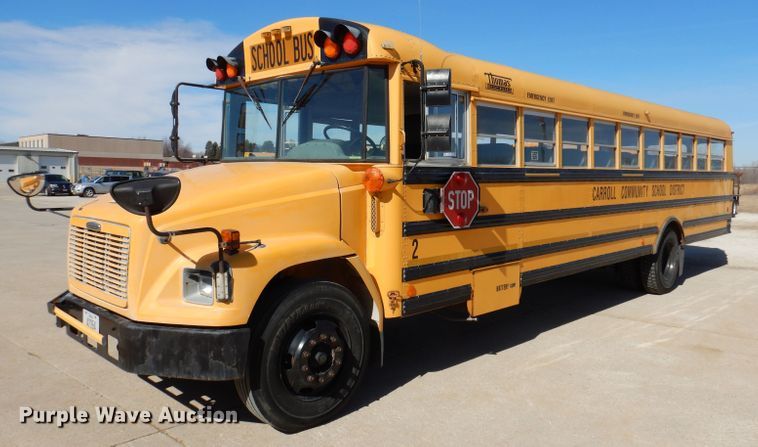 image for item JK9548 2004 Freightliner FS65  school bus