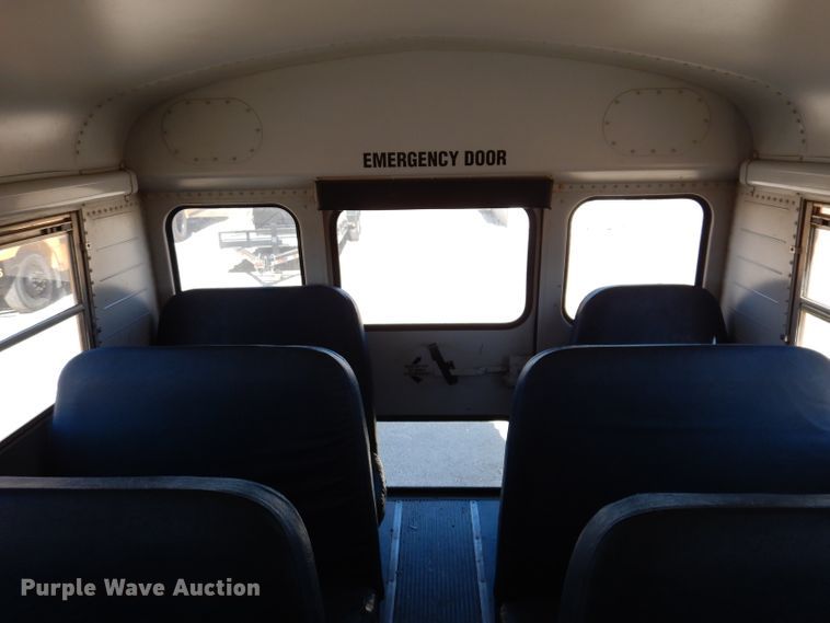 image for item JK9548 2004 Freightliner FS65  school bus