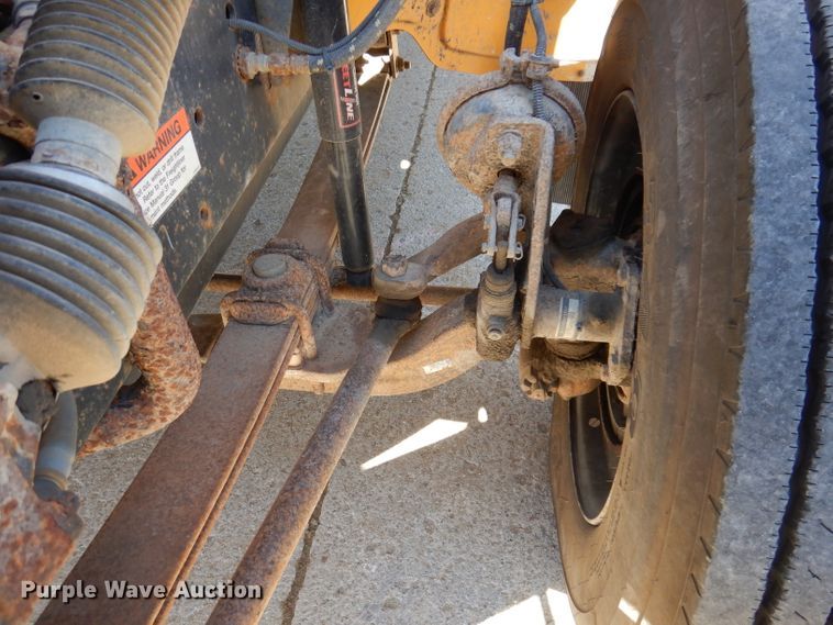 image for item JK9548 2004 Freightliner FS65  school bus