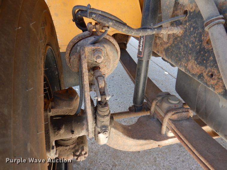 image for item JK9548 2004 Freightliner FS65  school bus