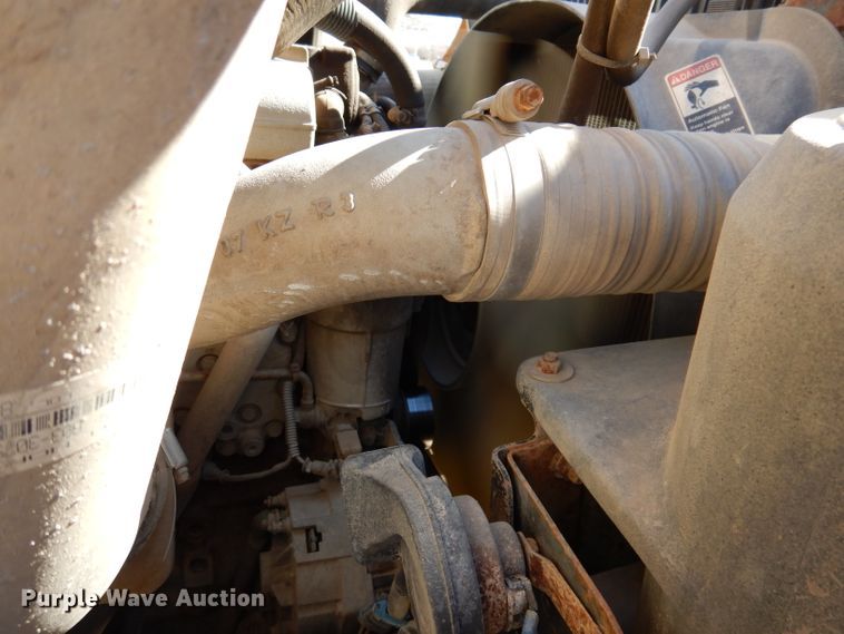 image for item JK9548 2004 Freightliner FS65  school bus