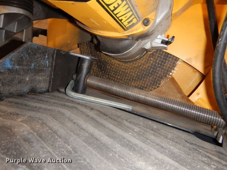 image for item JK9569 DeWalt DW871  chop saw