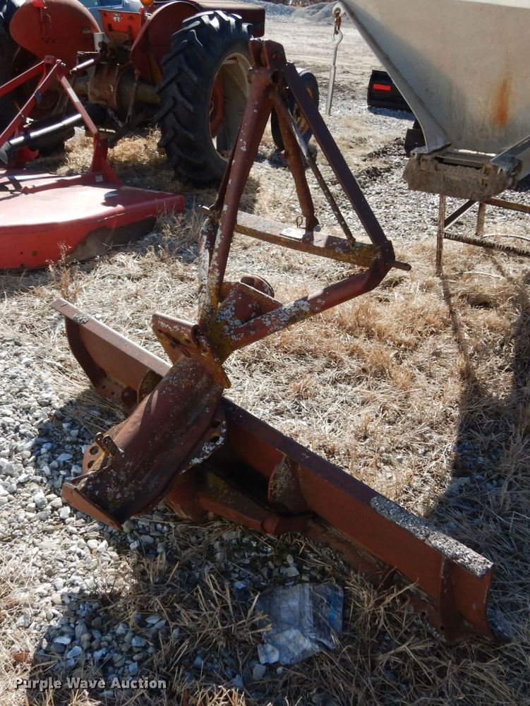 image for item JK9769 Ford blade