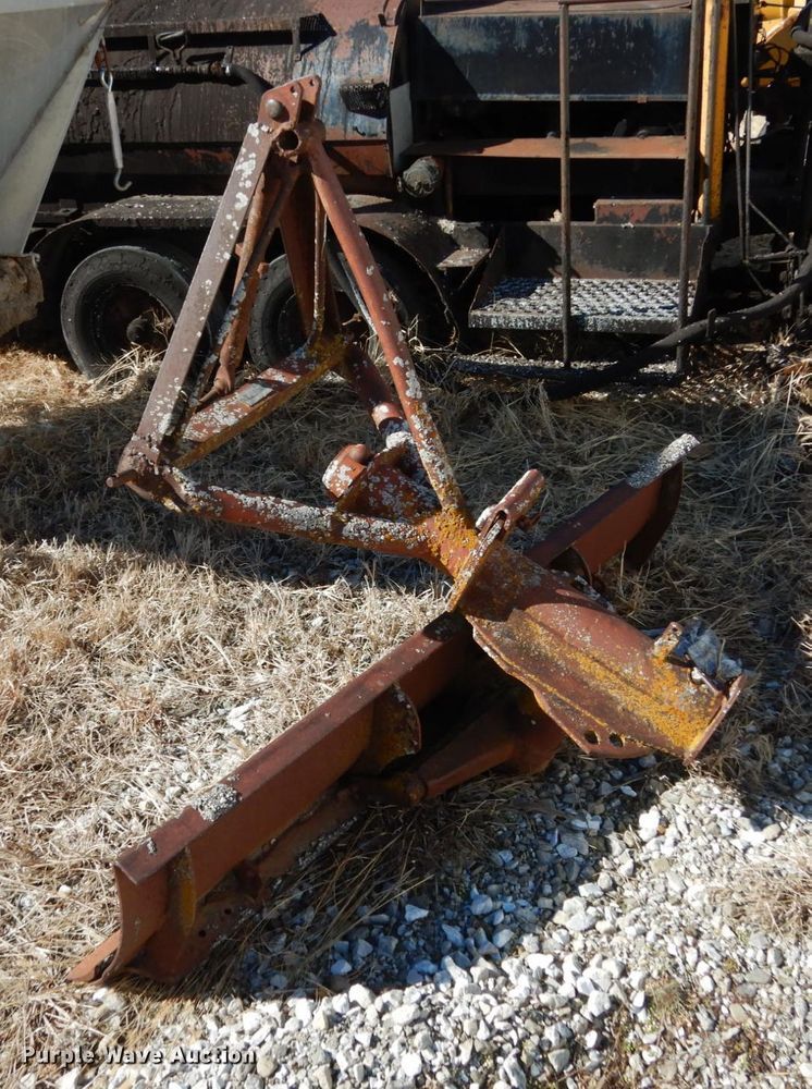 image for item JK9769 Ford blade