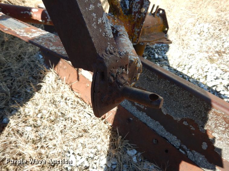 image for item JK9769 Ford blade