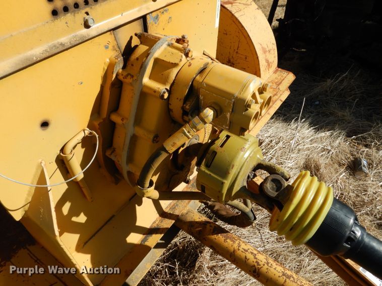 image for item JK9771 1994 Vermeer BC606  wood chipper