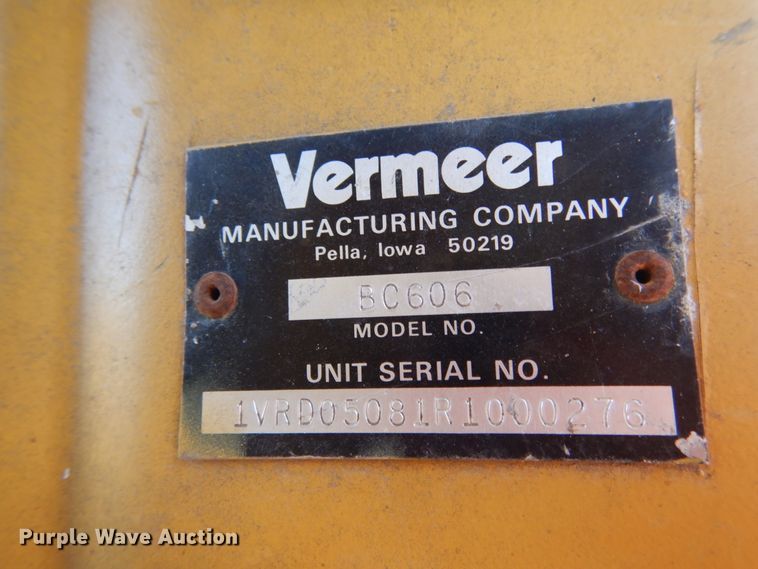 image for item JK9771 1994 Vermeer BC606  wood chipper