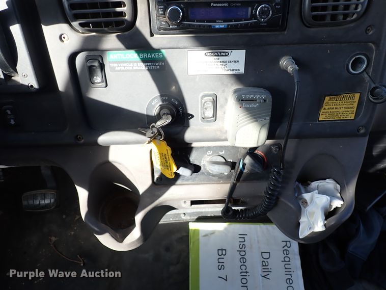 image for item JO9743 2009 Freightliner B2 Thomas Built  school bus