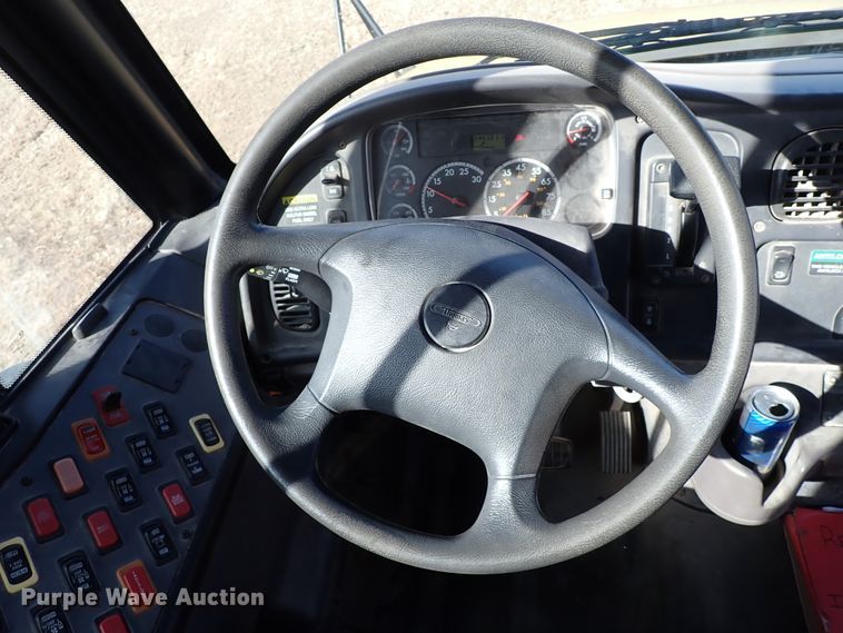 image for item JO9744 2009 Freightliner B2 Thomas Built  school bus