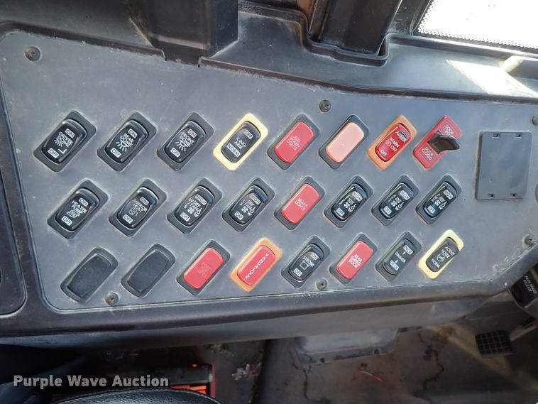 image for item JO9744 2009 Freightliner B2 Thomas Built  school bus