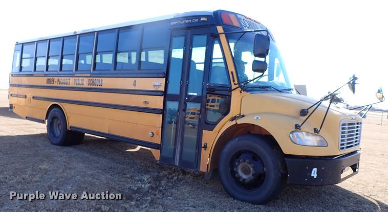 image for item JO9745 2009 Freightliner B2 Thomas Built  school bus