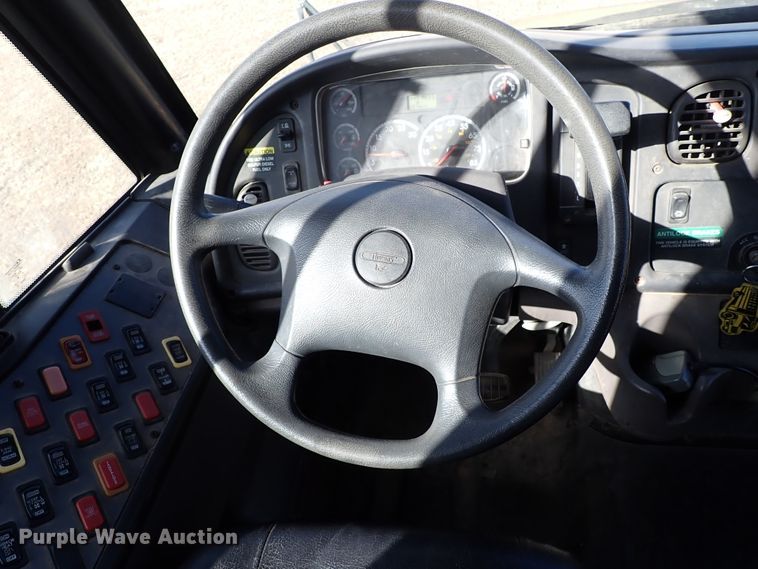 image for item JO9745 2009 Freightliner B2 Thomas Built  school bus