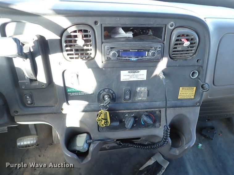 image for item JO9745 2009 Freightliner B2 Thomas Built  school bus