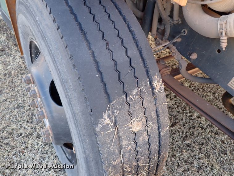 image for item JO9745 2009 Freightliner B2 Thomas Built  school bus