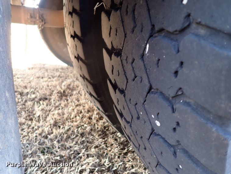 image for item JO9745 2009 Freightliner B2 Thomas Built  school bus