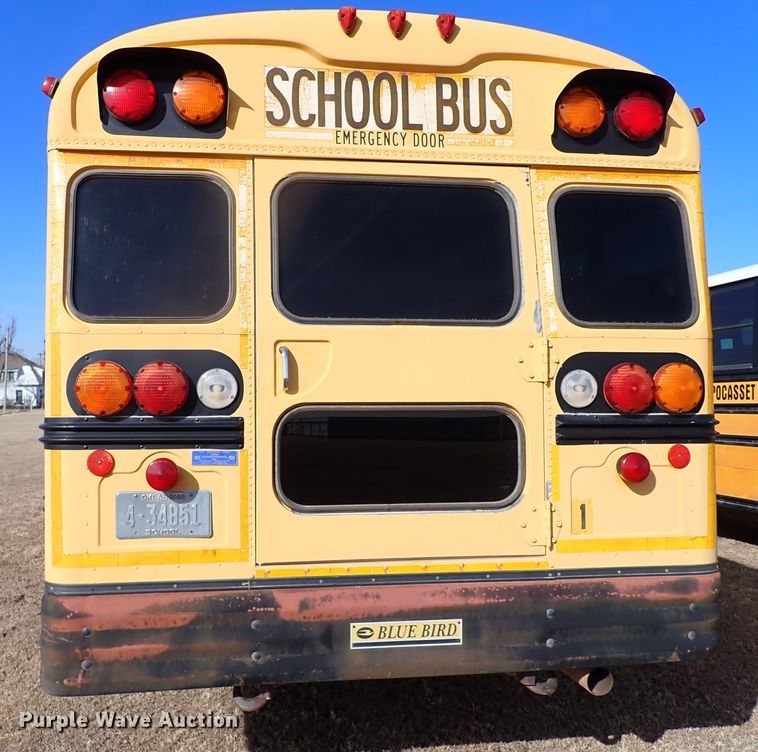 image for item JO9746 2001 International 3800  school bus